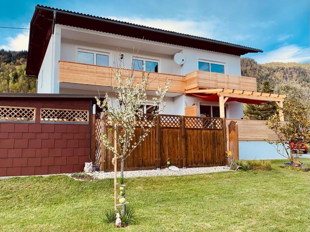 Ferienwohnung Resi Mit Traumhaftem Seepanorama 슈타인도르프암오시아쳐시 외부 사진